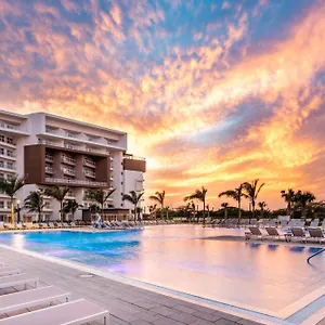 https://embassy-suites-by-hilton-aruba-resort.comcaribbean.com